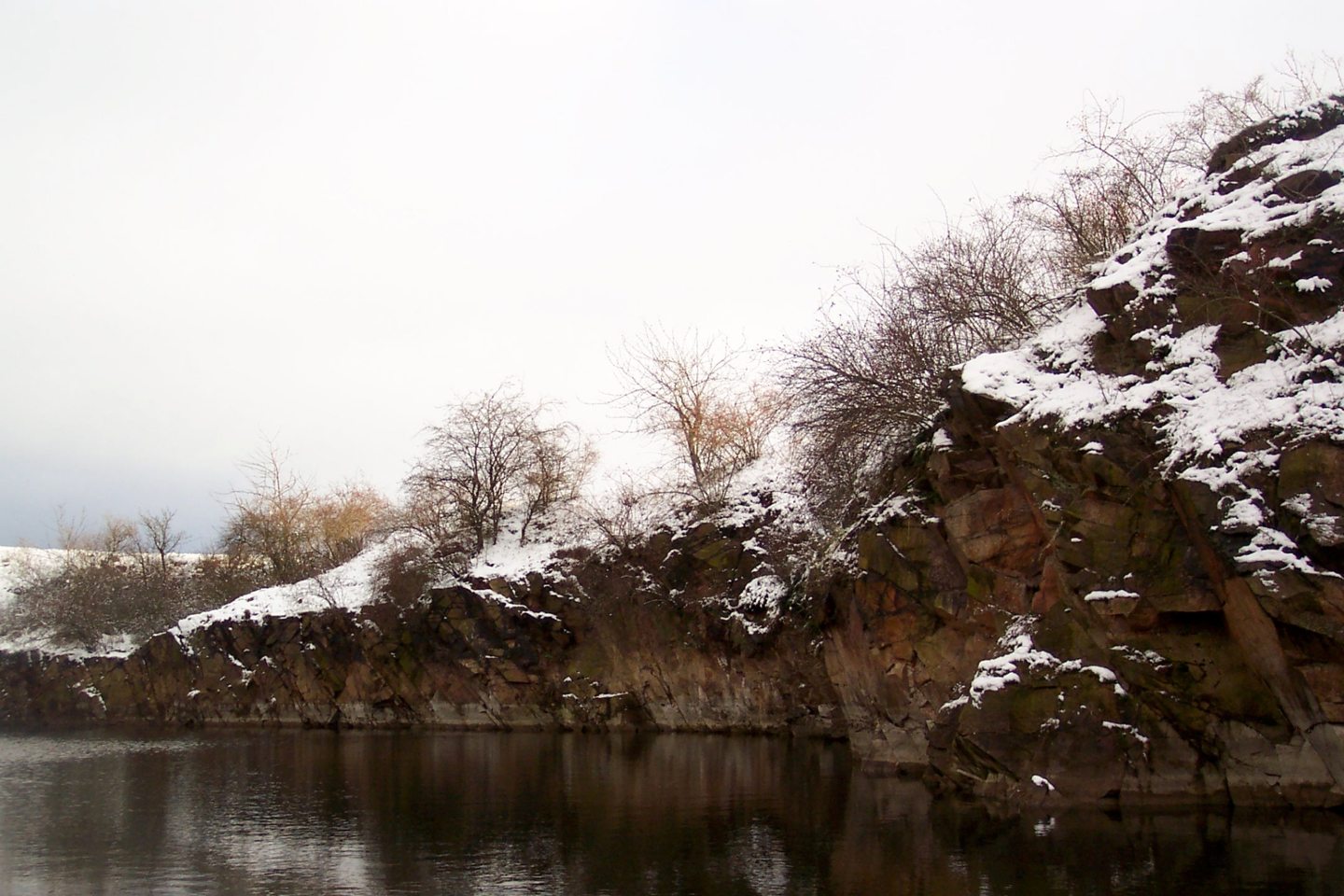 Quetzer Berg und Steinbruch im Winter