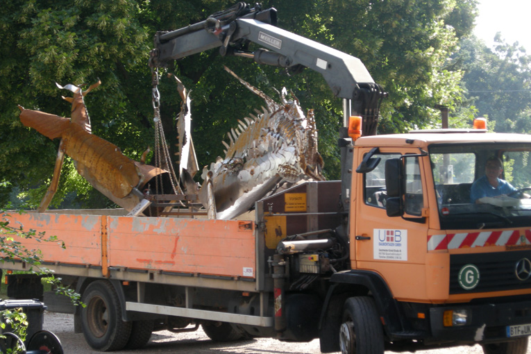 Transport des Dorfgrills